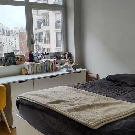 Spacious With 3 Balconies *